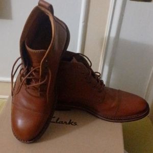 Clark's men ankles boots